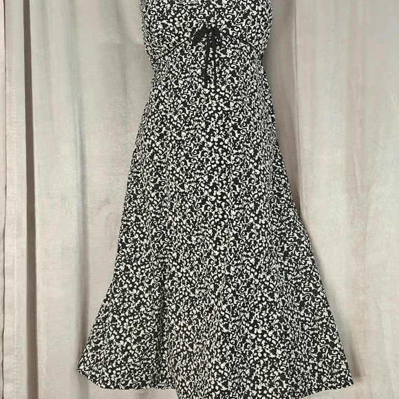 NWOT Karin Stevens black & white smocked fit & flare A-line dress Womens 16 - Picture 7 of 8